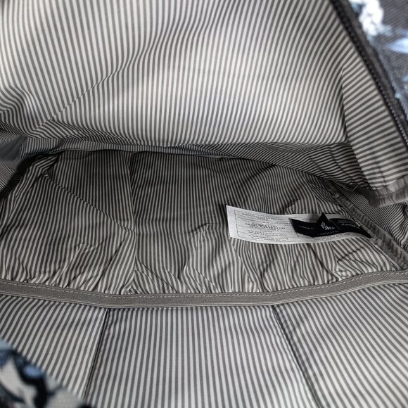 Loungefly Little Mermaid Full Size Backpack Disney Black Retired Collectible - Picture 7 of 10